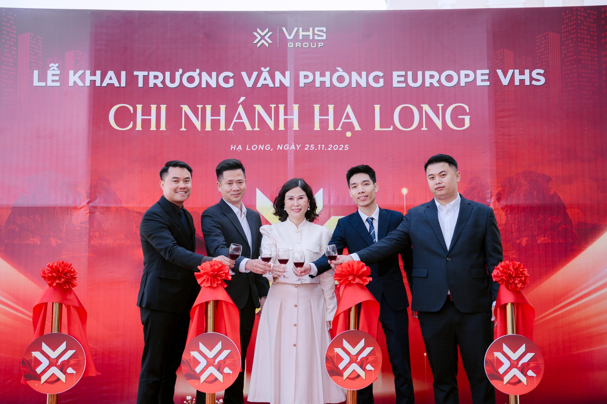 Khai trương văn phòng VHS Group chi nhánh Hạ Long